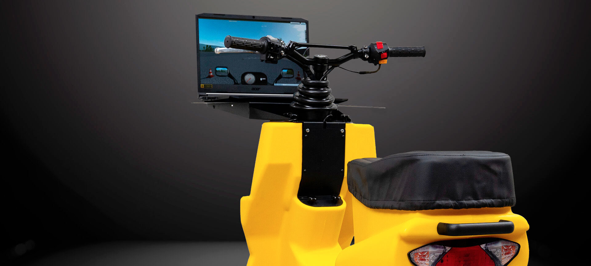 simulateur de conduite deux roues motorisées 50cm3, scooter, mobylettes